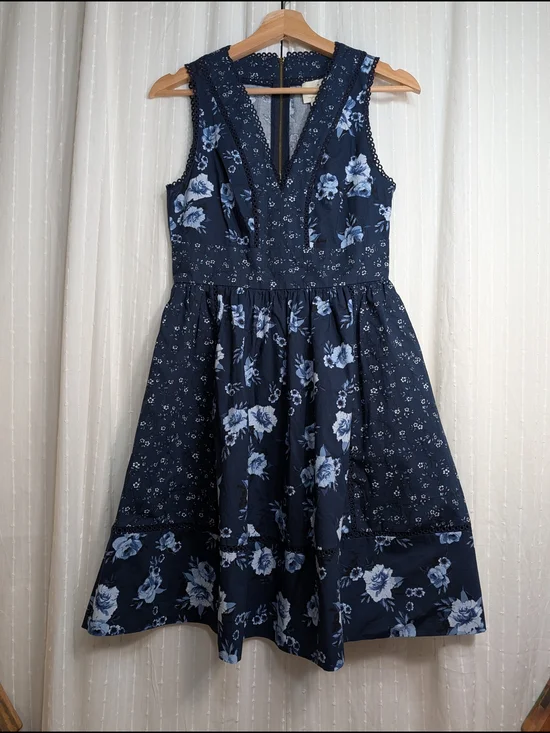 kate spade Navy Floral V-Neck Midi Dress - Picture 2 of 10